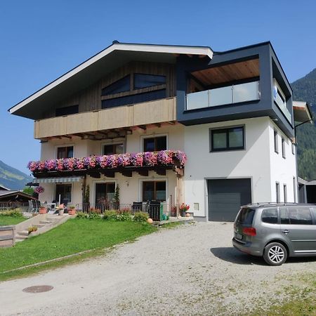 Haus Seppi Hotel Neukirchen am Großvenediger Buitenkant foto