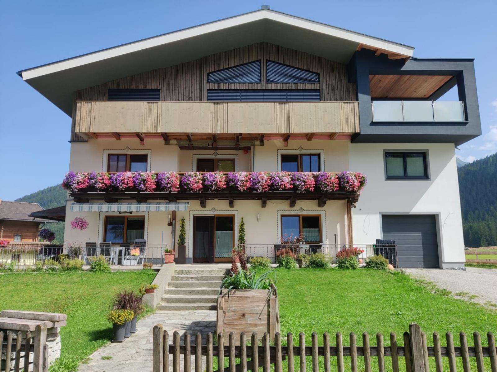 Haus Seppi Hotel Neukirchen am Großvenediger Buitenkant foto